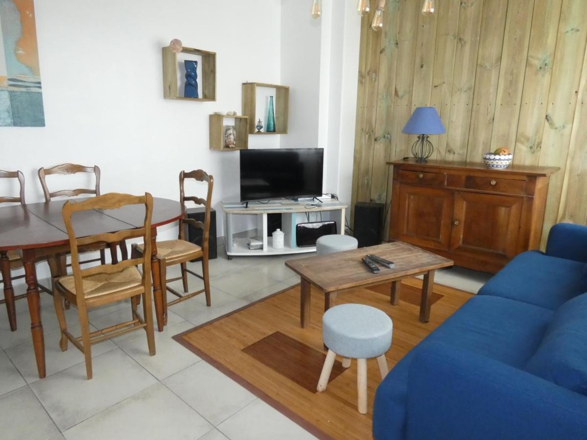 Appartement T3 Avec Terrasses Et Parking Prive En Centre-Ville De Royan, A 200M De La Plage - Fr-1-71-90 Zewnętrze zdjęcie